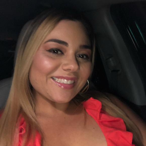 Meet your Posher, Samantha - Picture 3 of 3